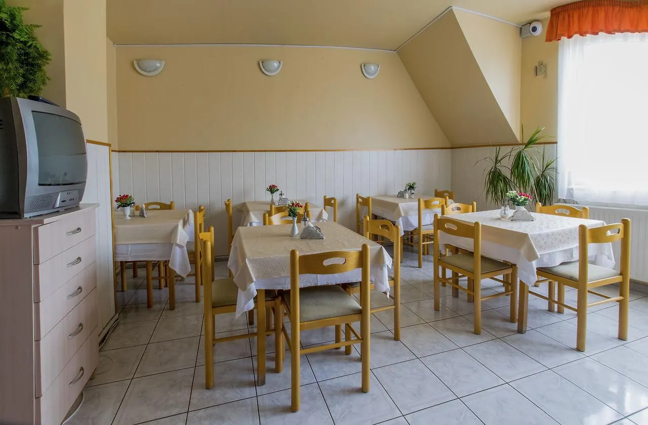 Irini Panzio Hotel Budapest 2*,  Hungary