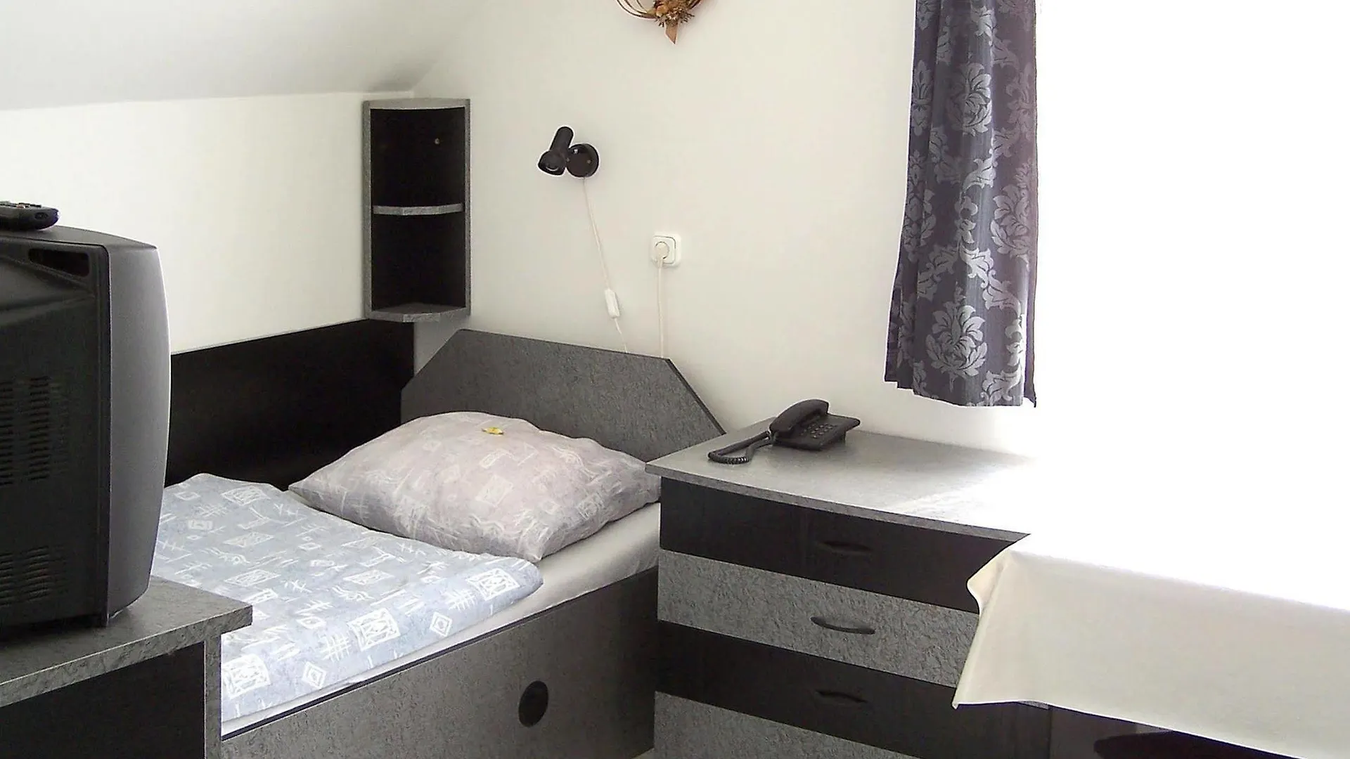 Irini Panzio Hotel Budapest Guest house