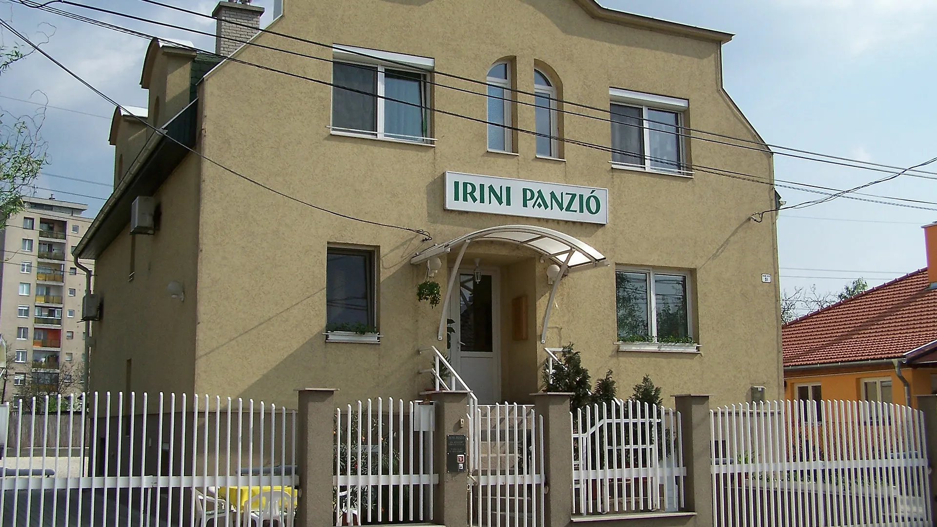 Irini Panzio Hotel Budapest 2*,
